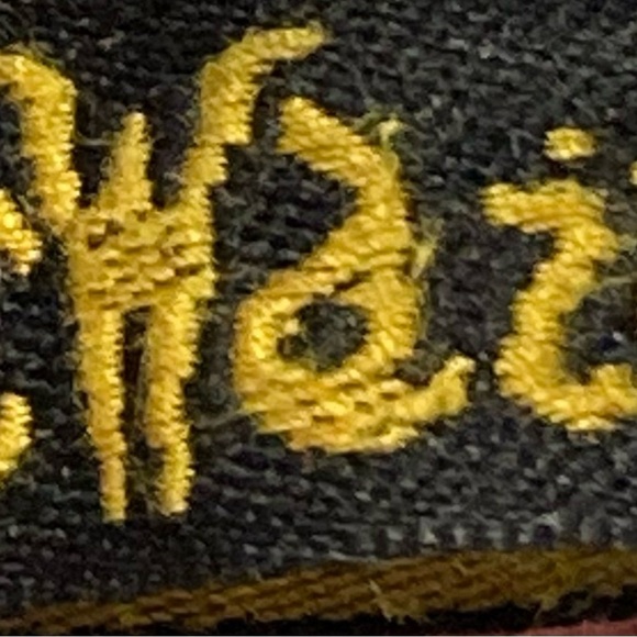 Women’s Dr Martens Shoreditch Maroon Canvas Boots - Picture 5 of 8